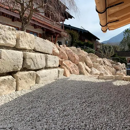 Bergsucht-ruhpolding, Traumlage Am Sonnigen Suedhang, Kostenlose Parkplaetze, Schnelles Wlan, Ruhige Sackgasse, Netflix Inklusive * Ruhpolding